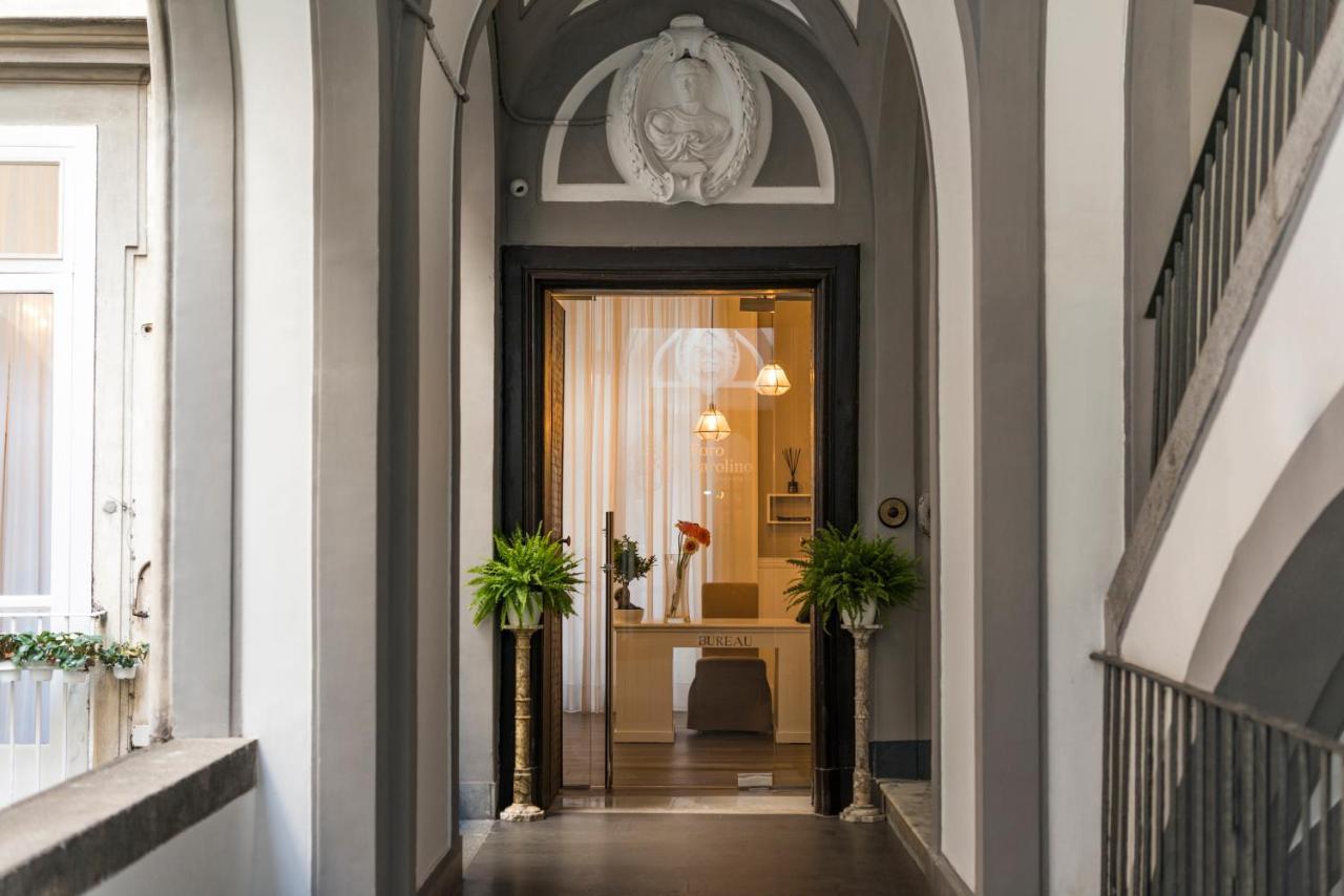 Foro Carolino S&B Bed & Breakfast Napoli Bagian luar foto